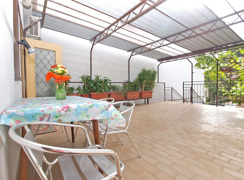 Apartments Branko 1348 Пула Екстериор снимка