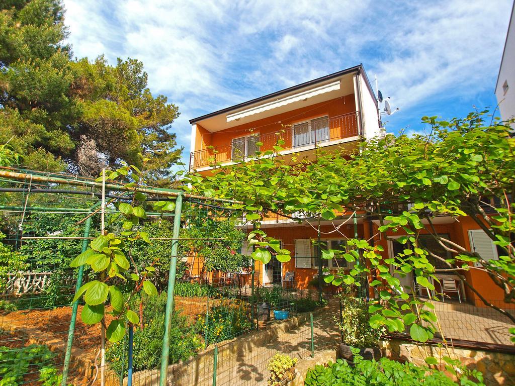 Apartments Branko 1348 Пула Екстериор снимка
