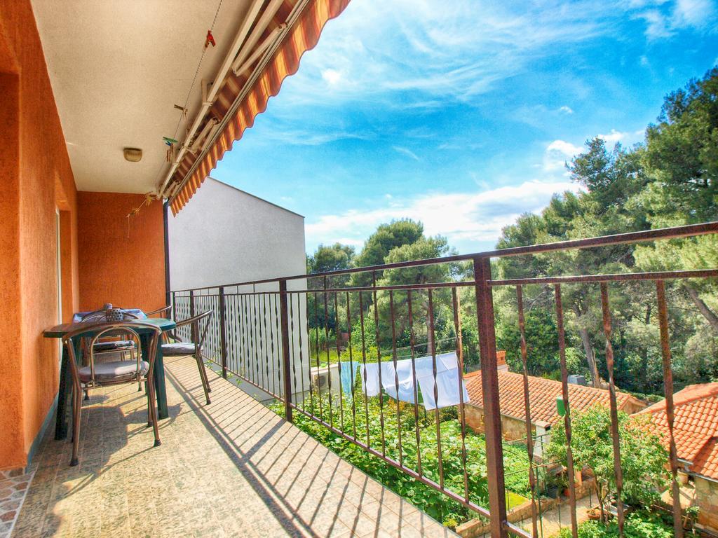 Apartments Branko 1348 Пула Екстериор снимка